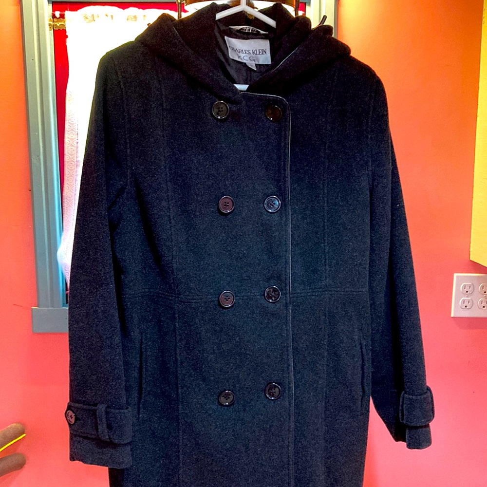 Charles Klein Black 70% Wool/ 30% Polyester Overcoat & Hood Size 12, satin lined